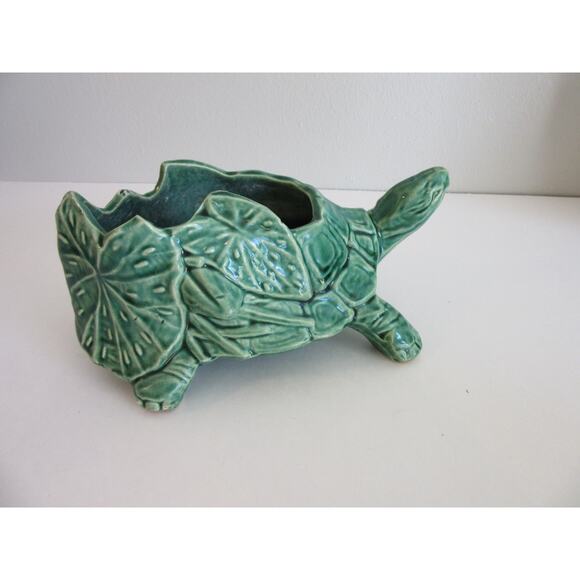 McCoy Signed Green Turtle with Leaves Small Planter circa 40's Ceramic USA - Picture 1 of 7